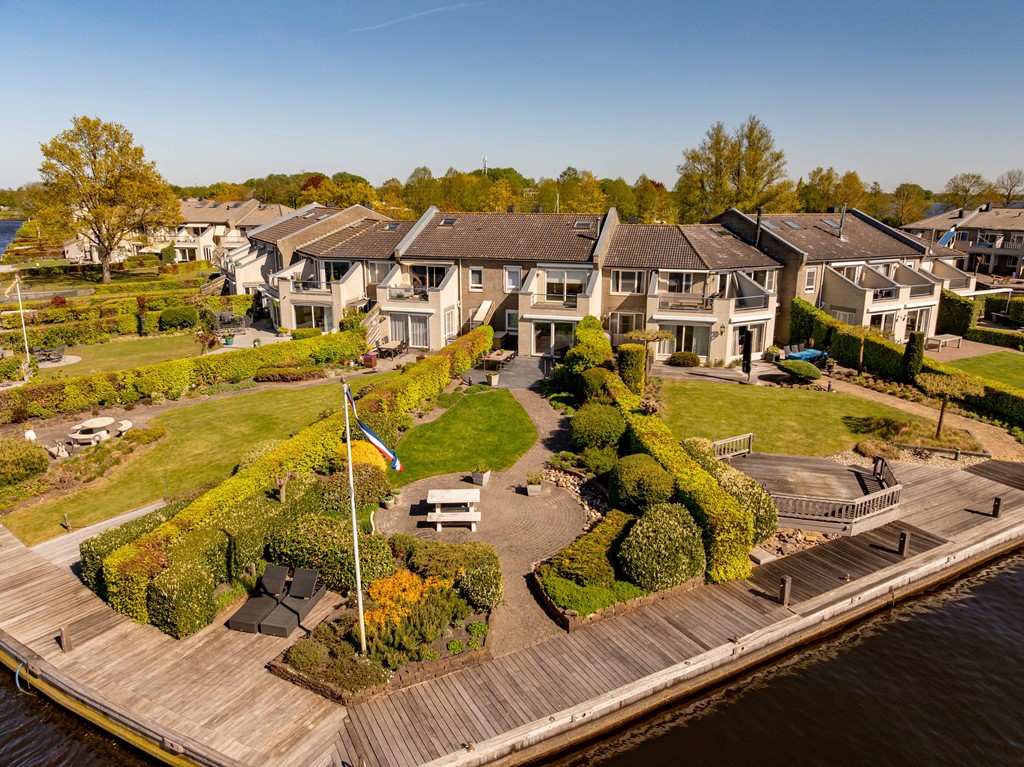 06a. Drone tuin.jpg